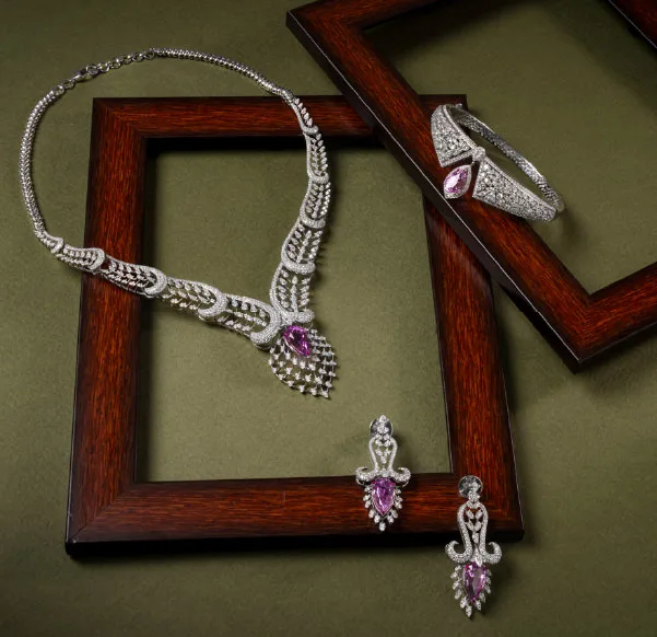 Home 15 Modern Radiance