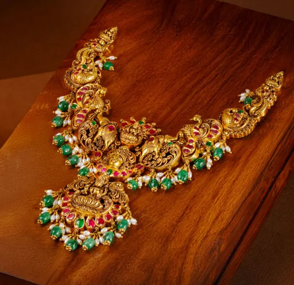 Home 12 timeless elegance1